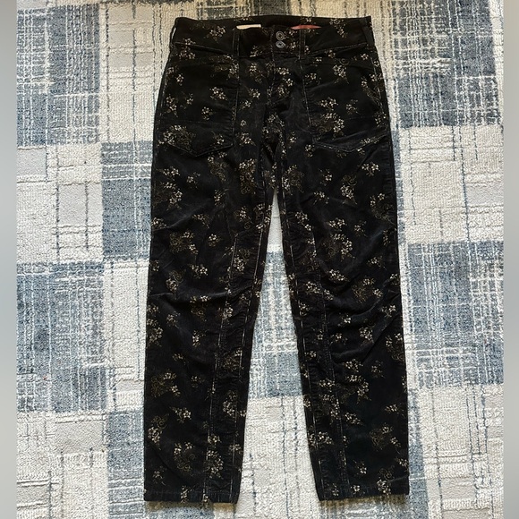 Pilcro Black Corduroy Floral Straight Leg Elevated Statement Pants - Picture 5 of 13